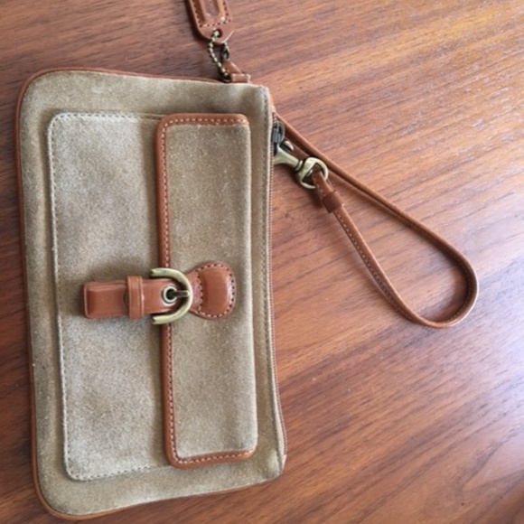 NWOT Coach Suede Wristlet - Picture 2 of 5